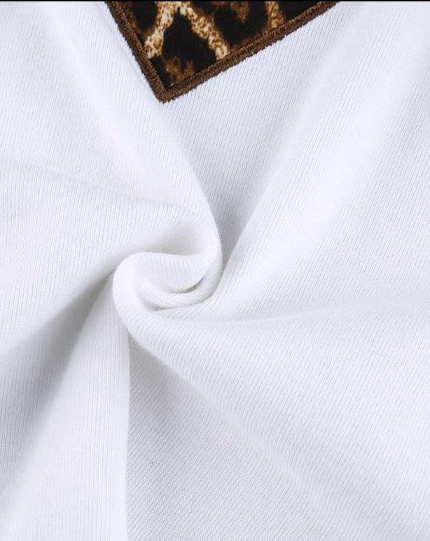 leopard print patch long sleeve t-shirt