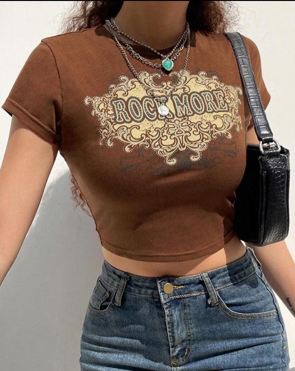 brown rock more print cropped too t-shirt
